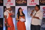 Ram Kapoor, Ragini Khanna, Manoj Tiwari at the press conference of Life OK_s new reality show Welcome in Mumbai on 18th Jan 2013 (191).JPG